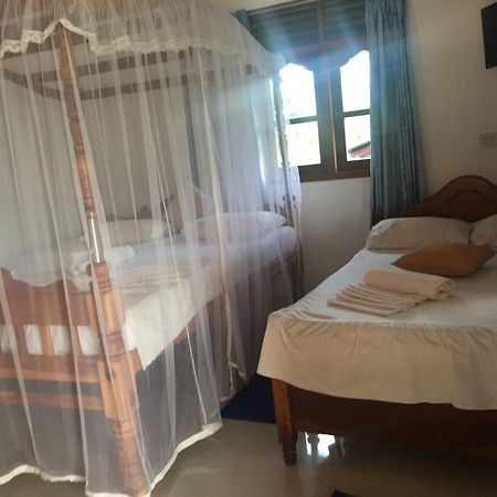 Damith Guest House Unawatuna Exterior foto